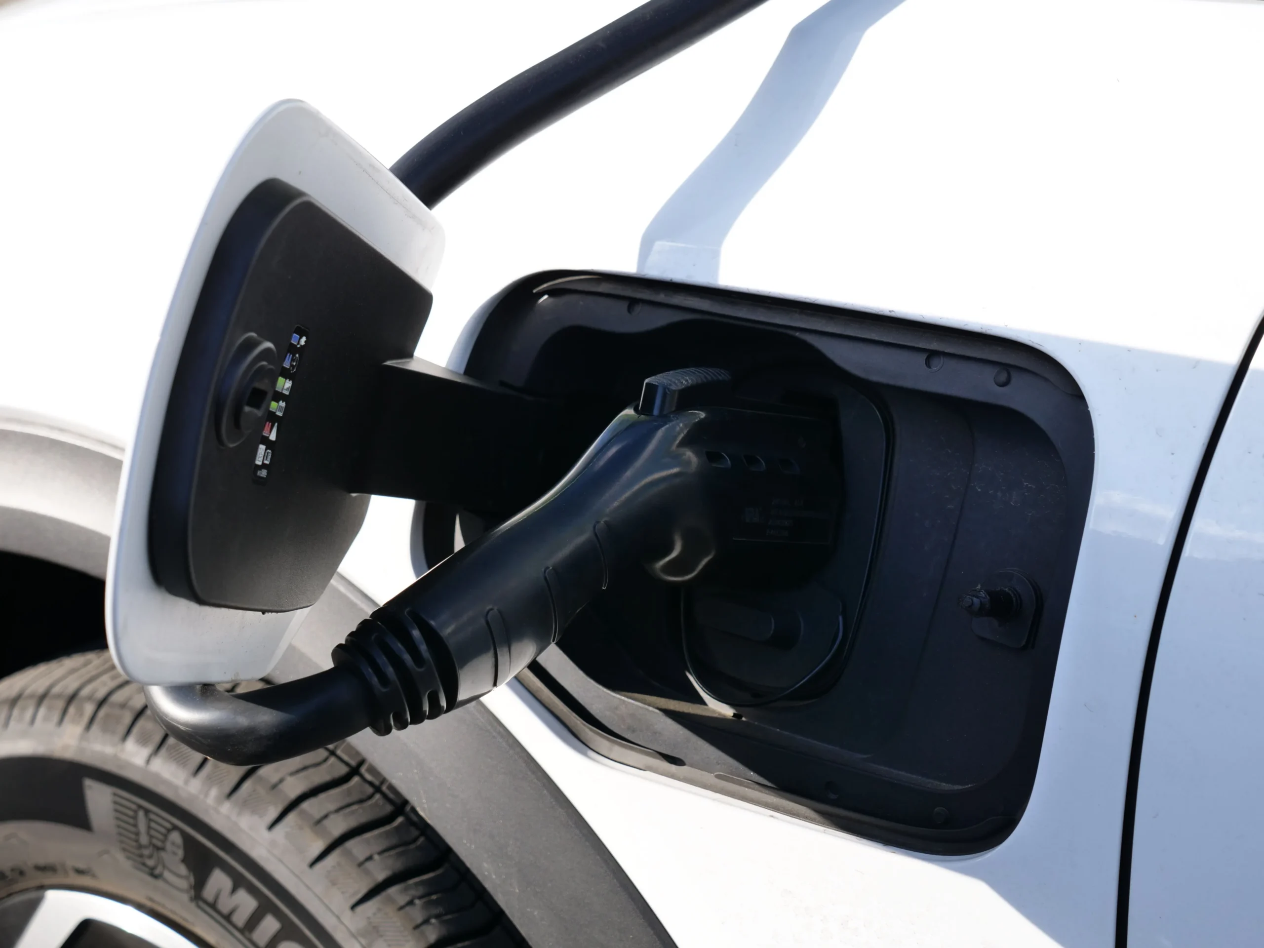 recharge-voiture-electrique